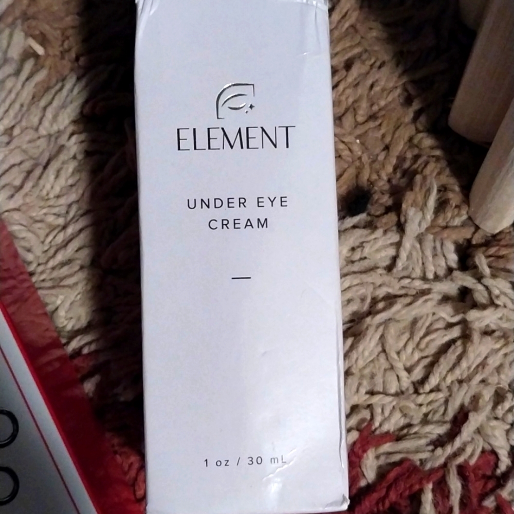 Element under eye cream